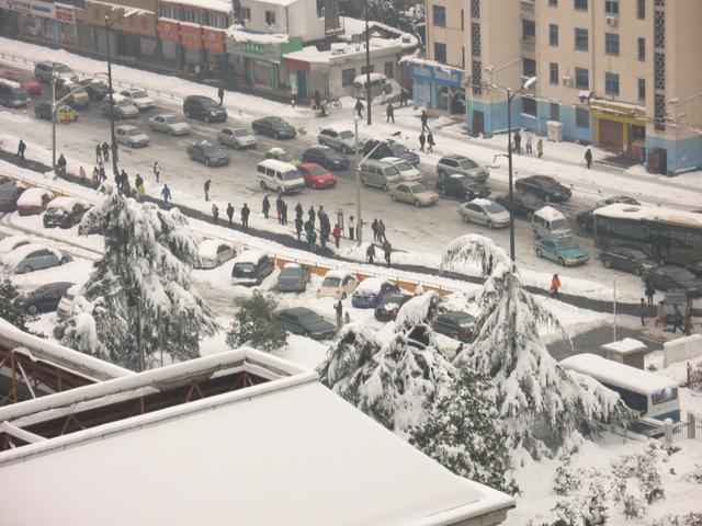 2008年大雪的文三路