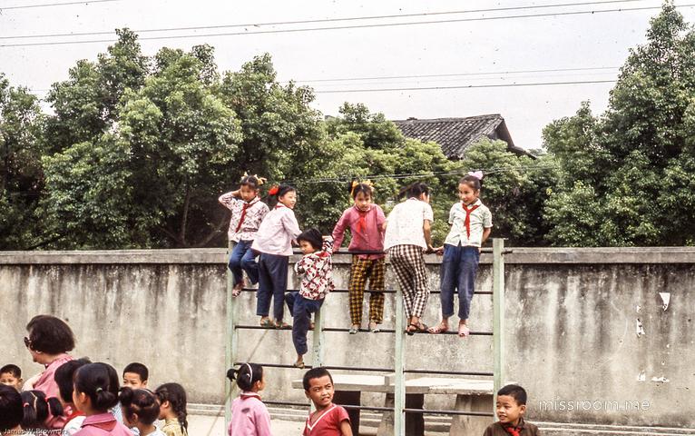 红领巾少年